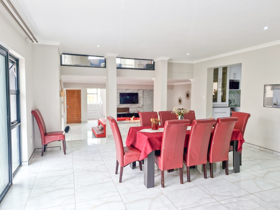 4 Bedroom Property for Sale in Xanadu Eco Park North West
